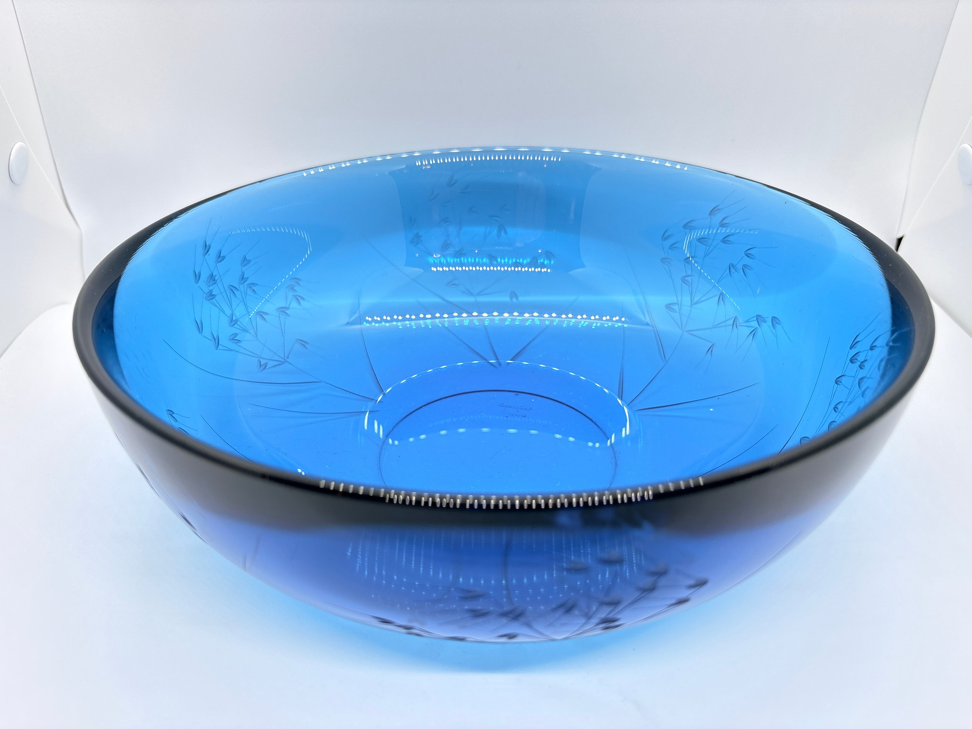 ORREFORS SWEDEN COBOLT BLUE BOWL, CIRCA 1990