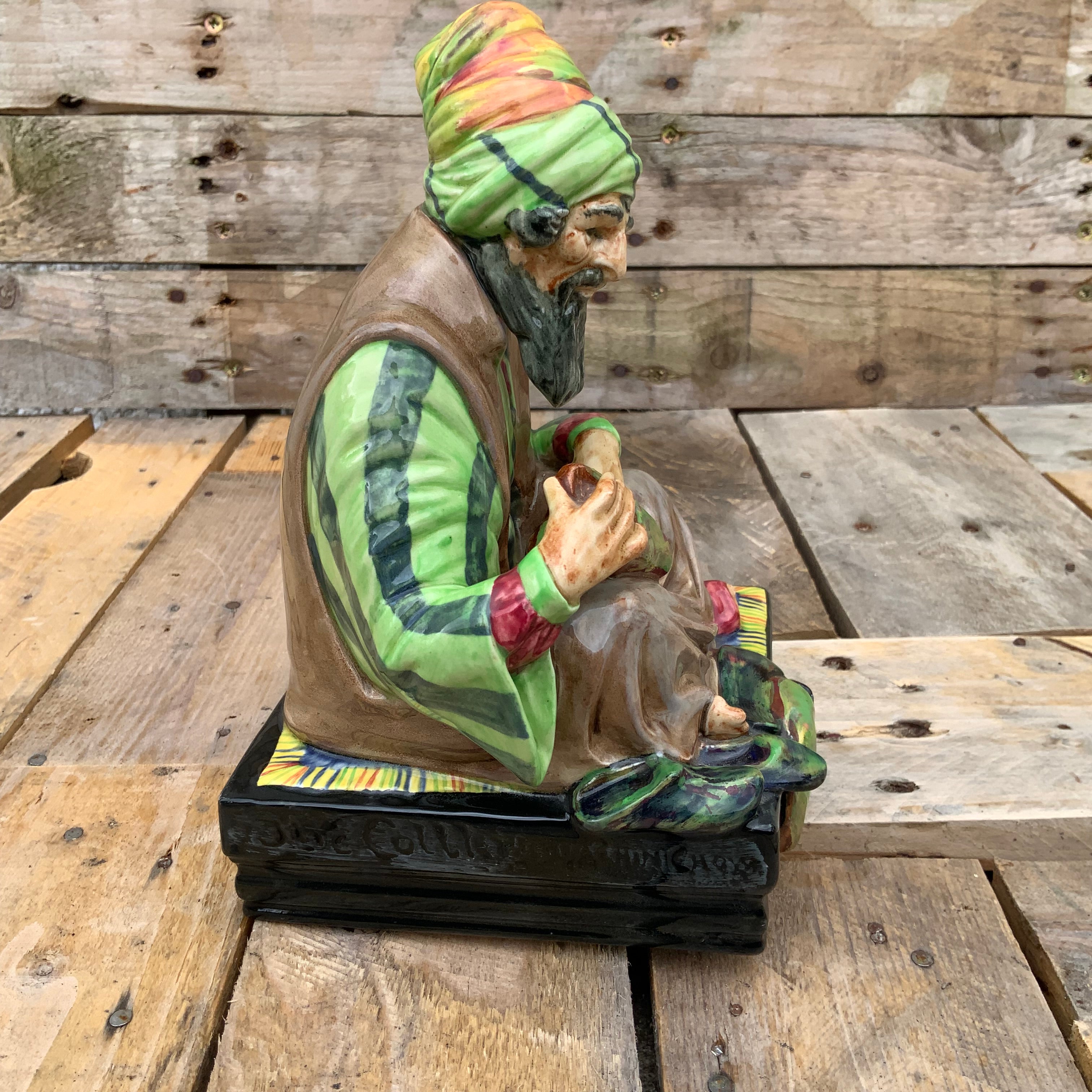 The Cobbler From Royal doulton HN1706 1935-1969