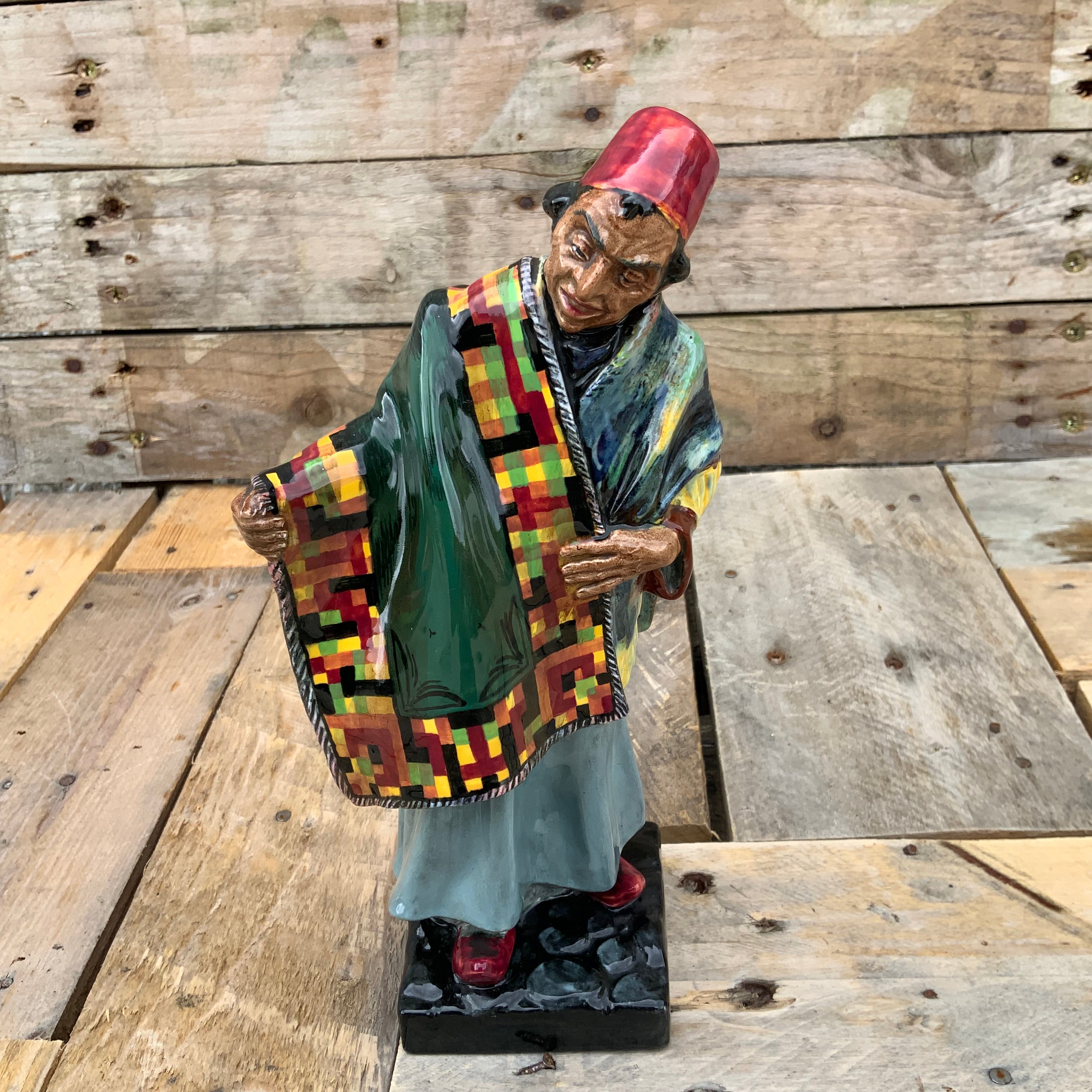 Royal Doulton The Carpet Seller HN 1464 Hand Closed Edition