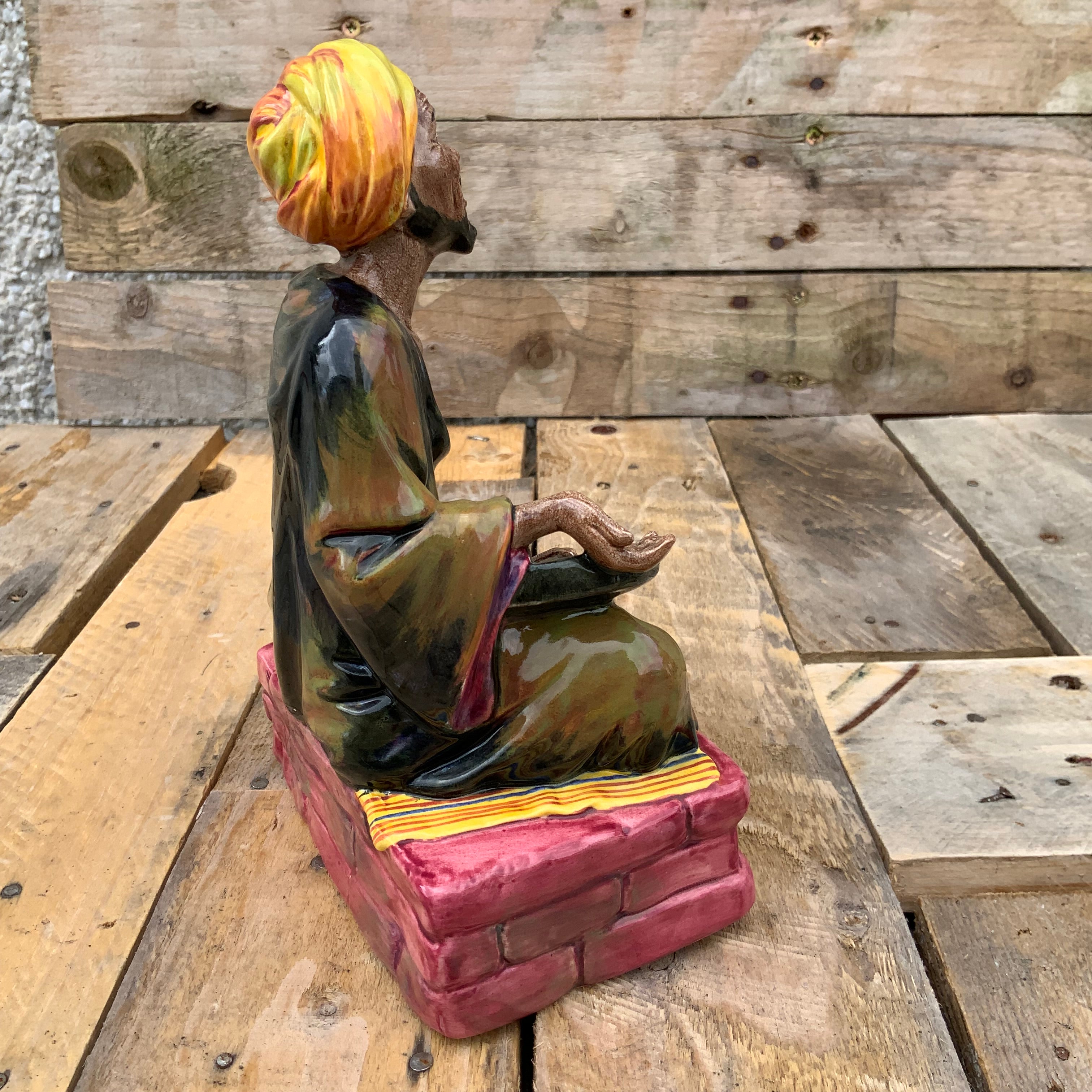 Royal Doulton The Mendicant HN1365 1929-1969