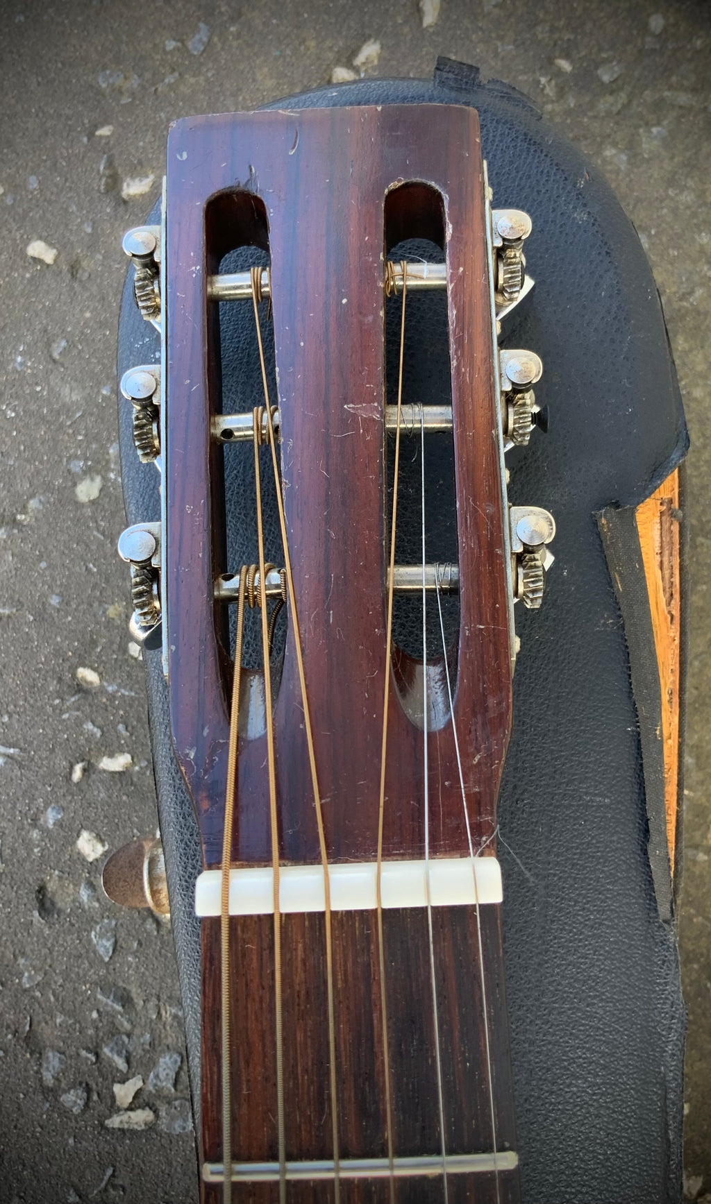 1969 Mitsuma folk guitar for Ivor Mairants London W.1