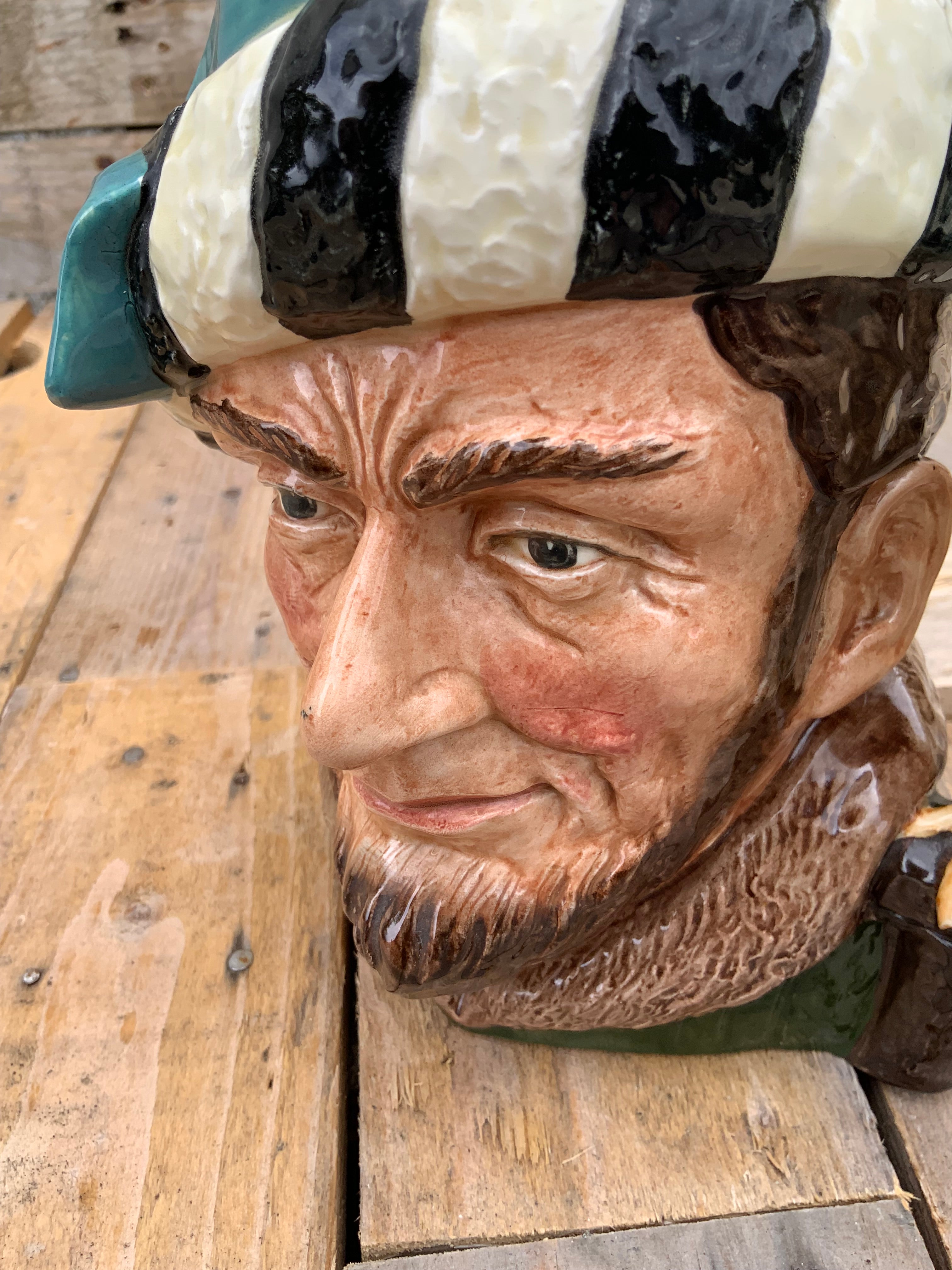 Royal Doulton The Falconer D6533 Max Henk 1959