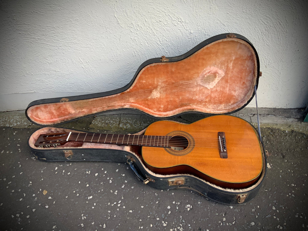 1969 Mitsuma folk guitar for Ivor Mairants London W.1