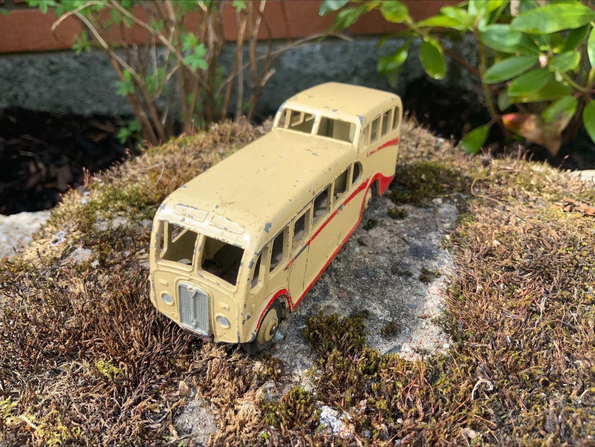 Dinky Meccano Vintage Die-Cast Bus Models – Set of Three (1950–60s, Unrestored)