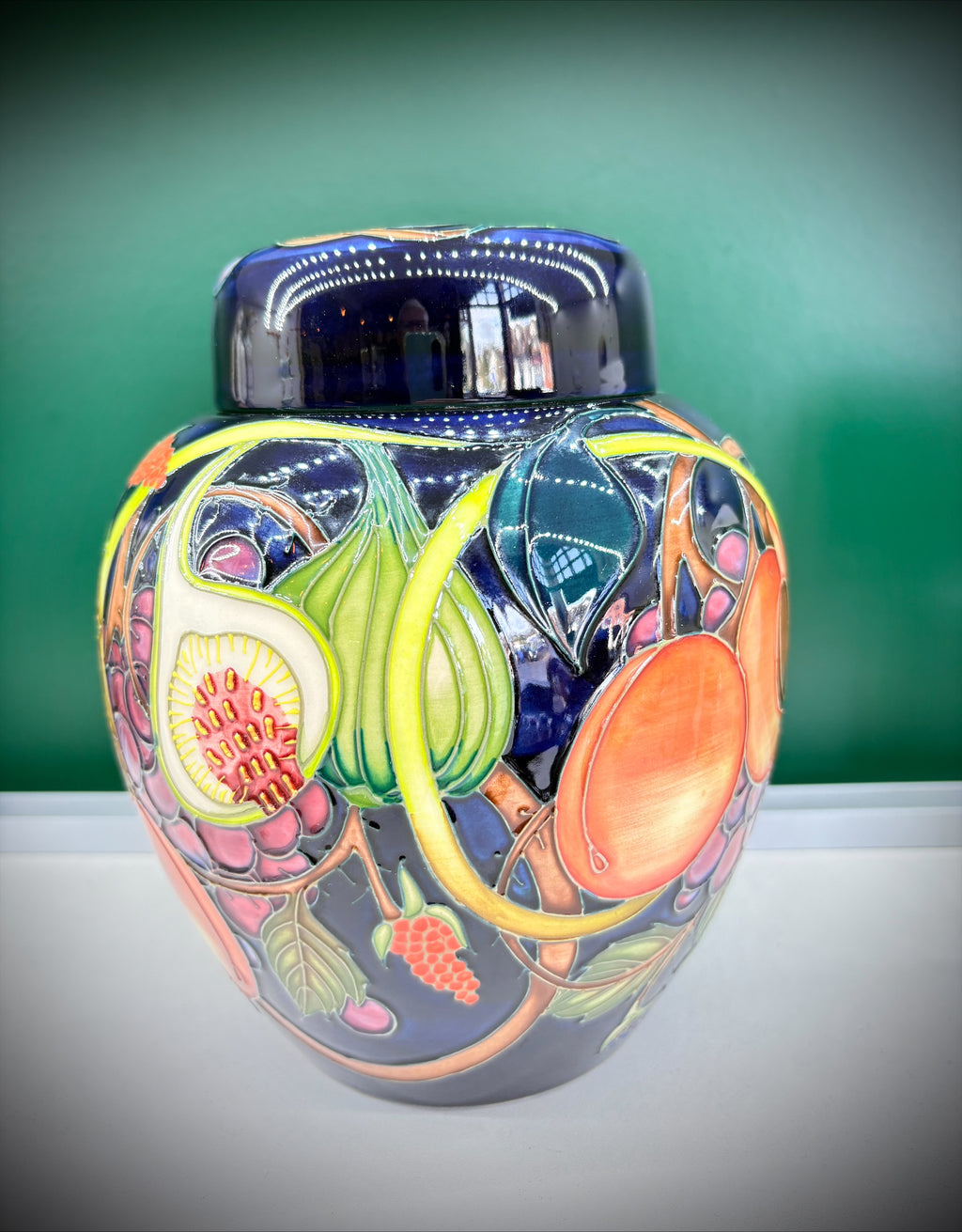 Moorcroft Queen’s Choice Ginger Jar – Emma Bossons FRSA, 2000