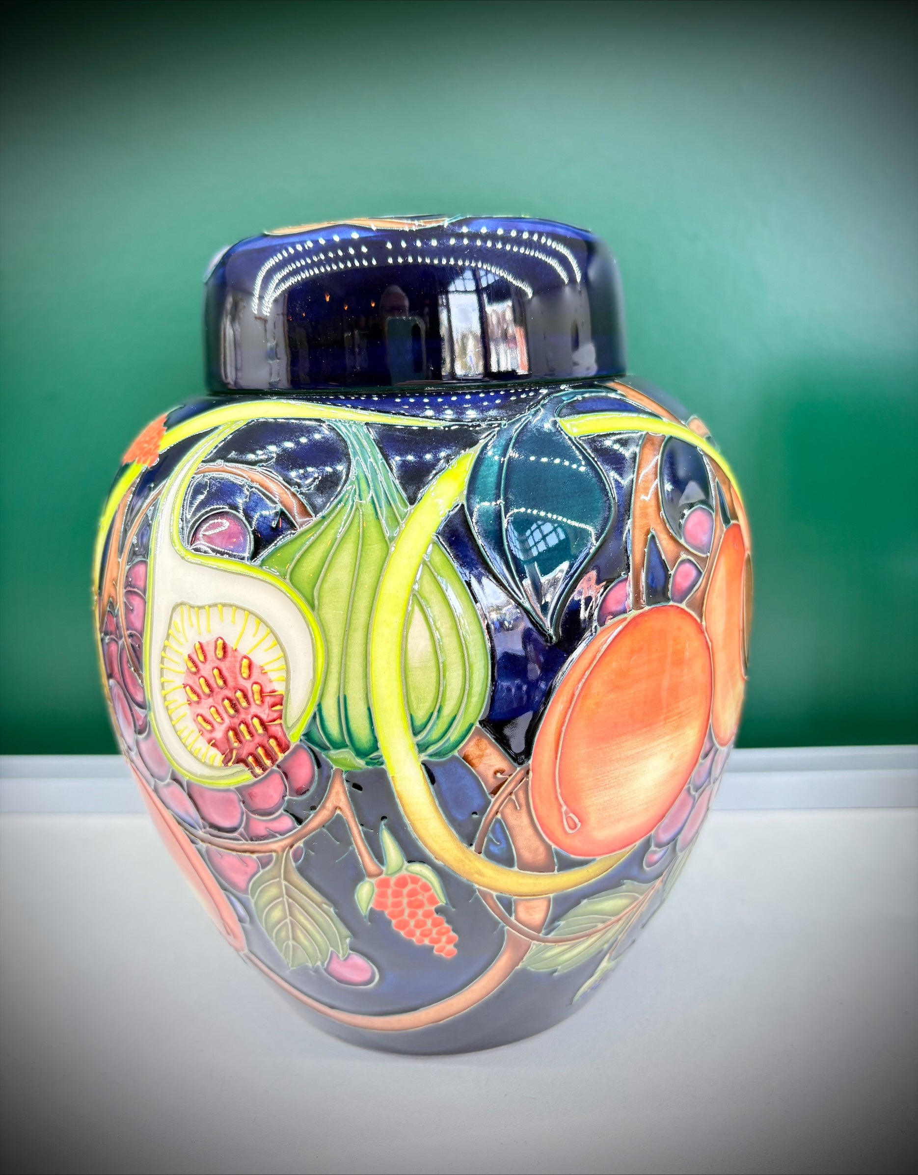 Moorcroft Queen’s Choice Ginger Jar – Emma Bossons FRSA, 2000