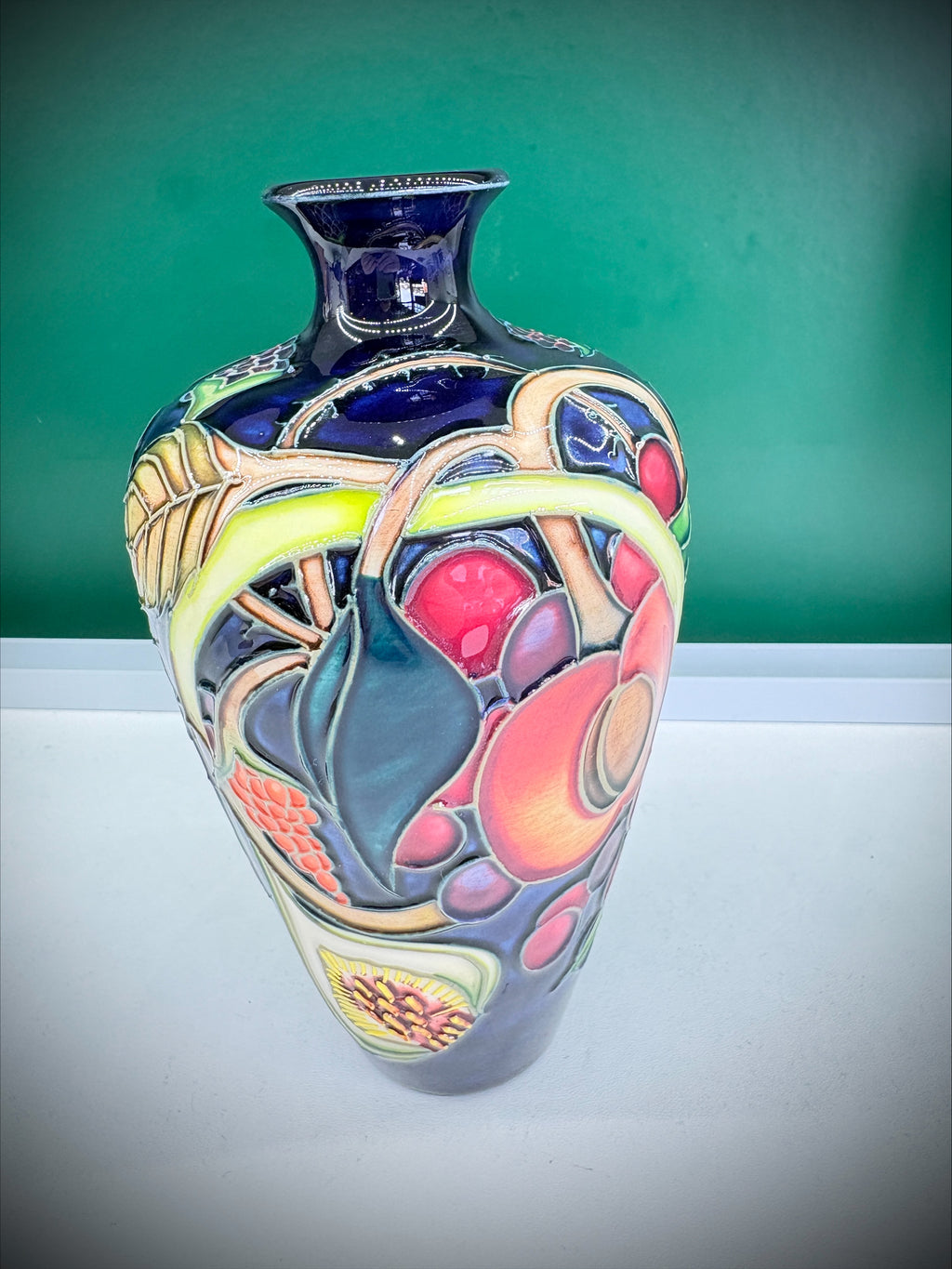 Moorcroft Queen’s Choice Baluster Vase – Emma Bossons FRSA, 2000