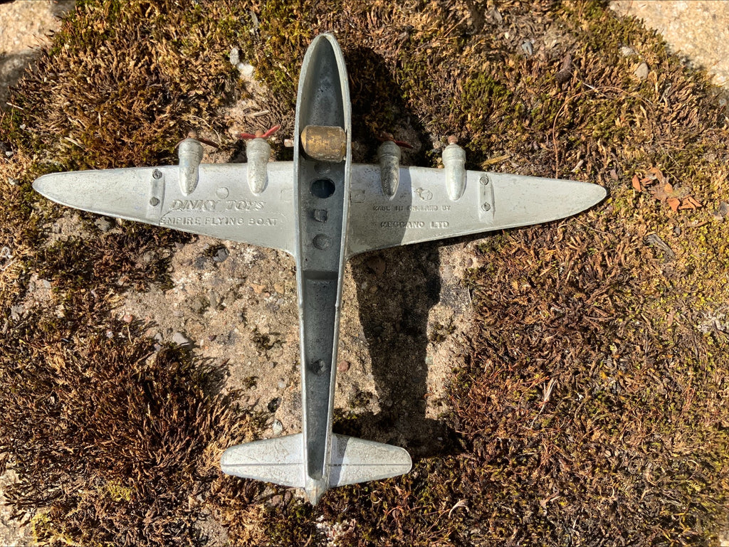 Dinky Meccano Die-Cast Aeroplanes – Armstrong Whitworth Airliner & Empire Flying Boat (Pair, 1950–60s)