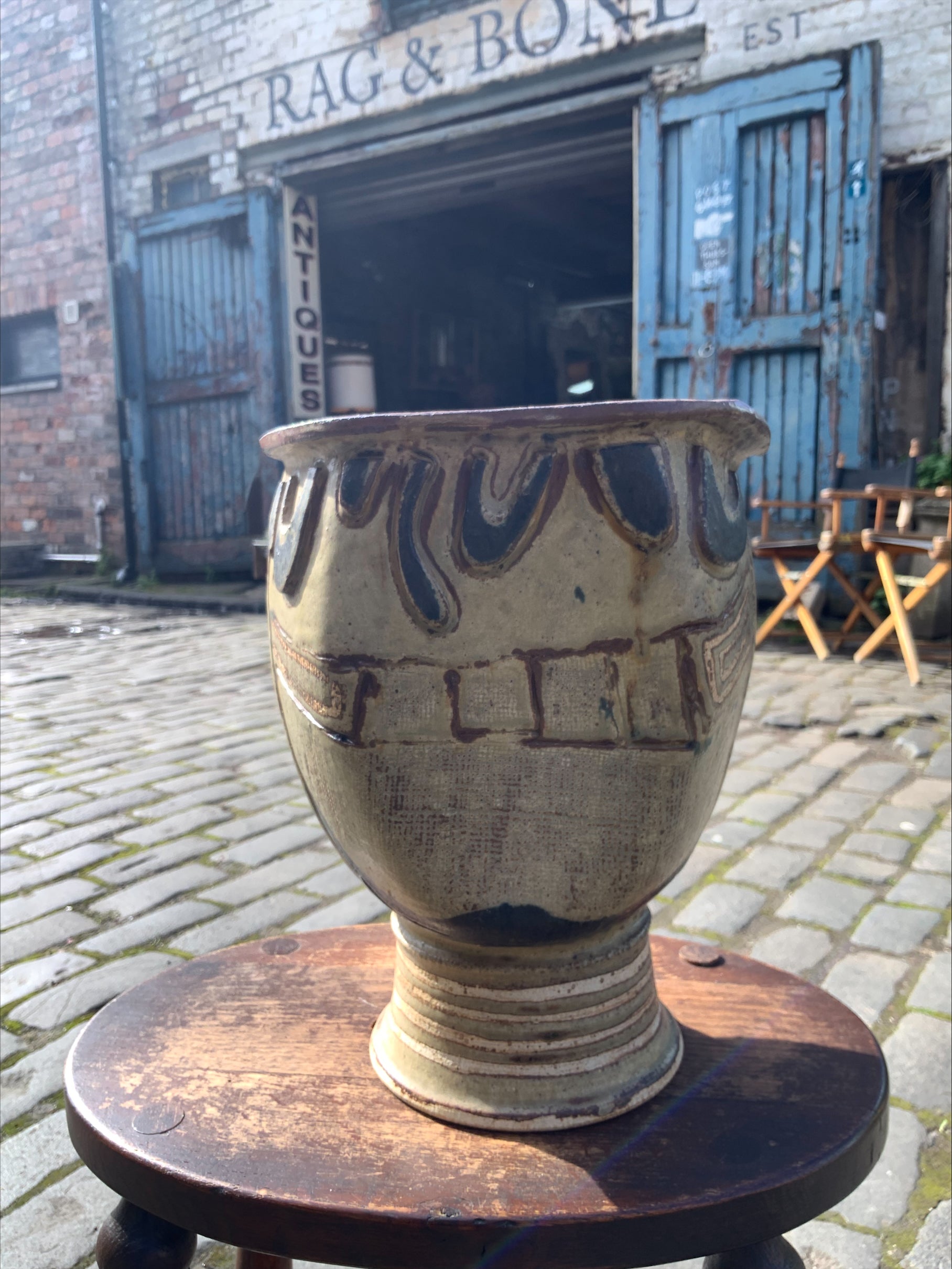 Peter Kleboe Catrine Studio Pottery Pedestal Stoneware Vase – Organic Design