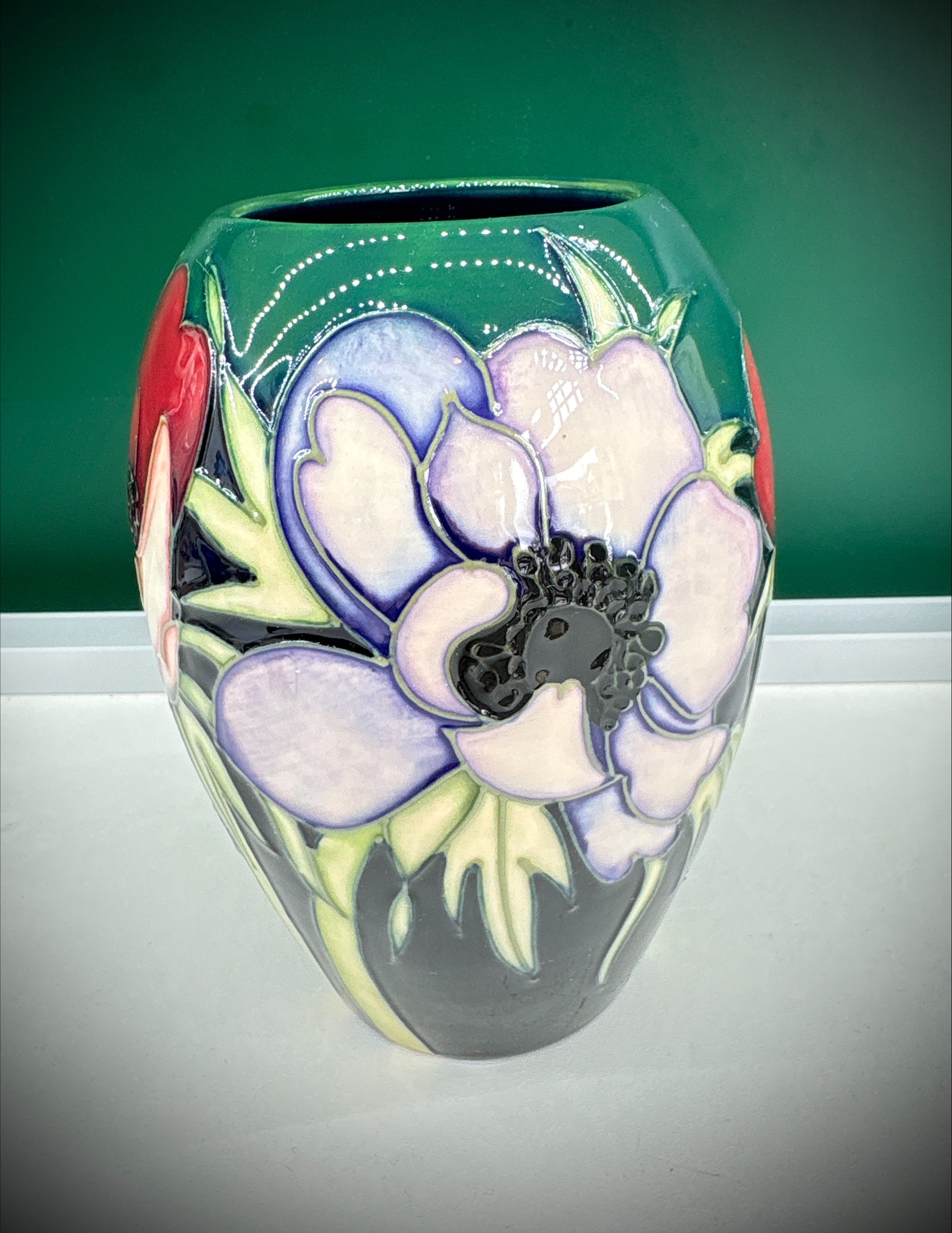 Moorcroft Hibiscus Vase – Emma Bossons FRSA, 2002