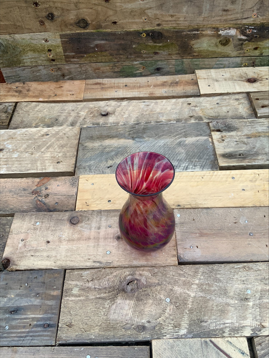 Glass Eye Studio Iridescent Art Glass Vase – Seattle, c.1990