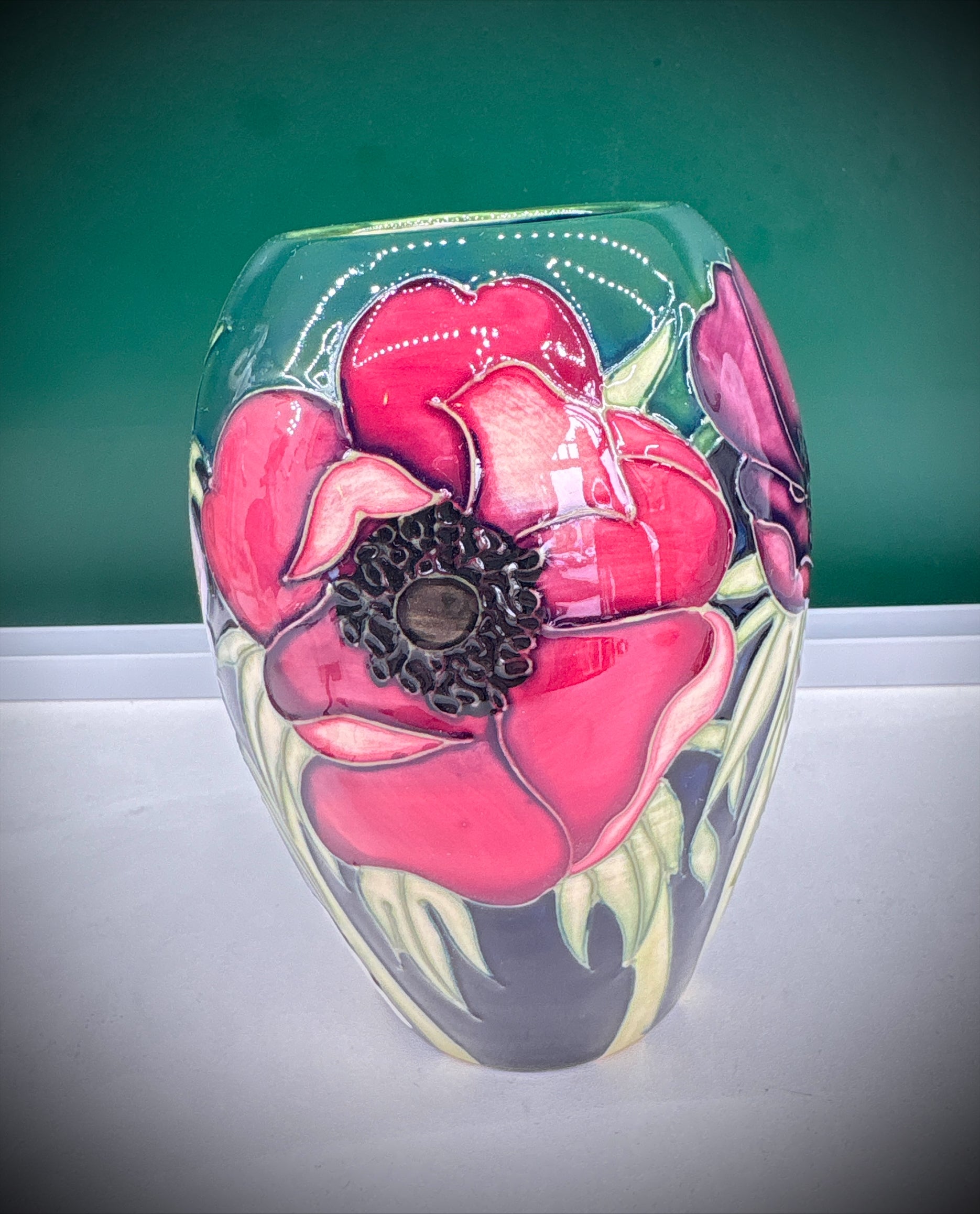 Moorcroft Hibiscus Vase – Emma Bossons FRSA, 2002