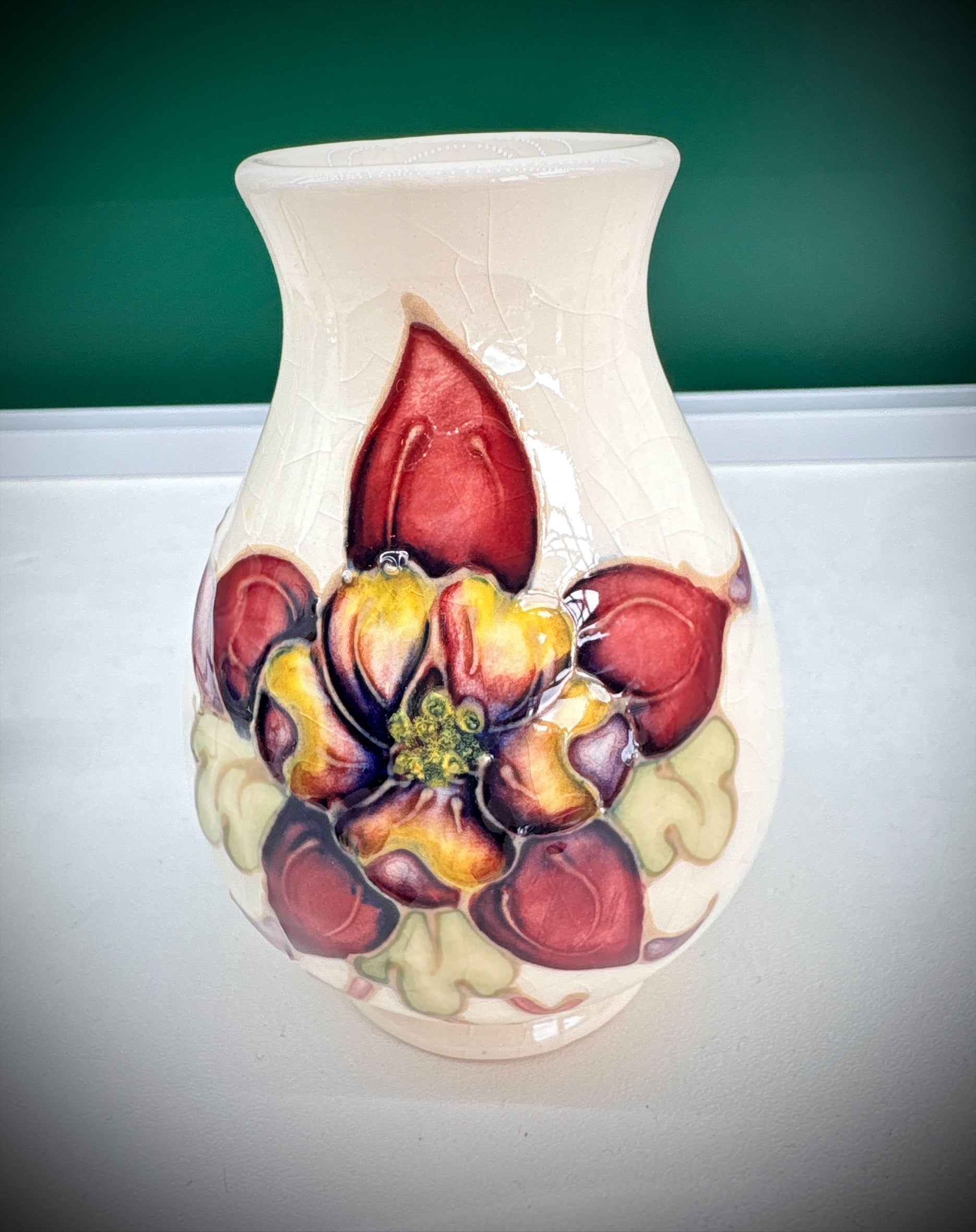 Moorcroft Anna Lily Bud Vase – Cream Ground, Stamped