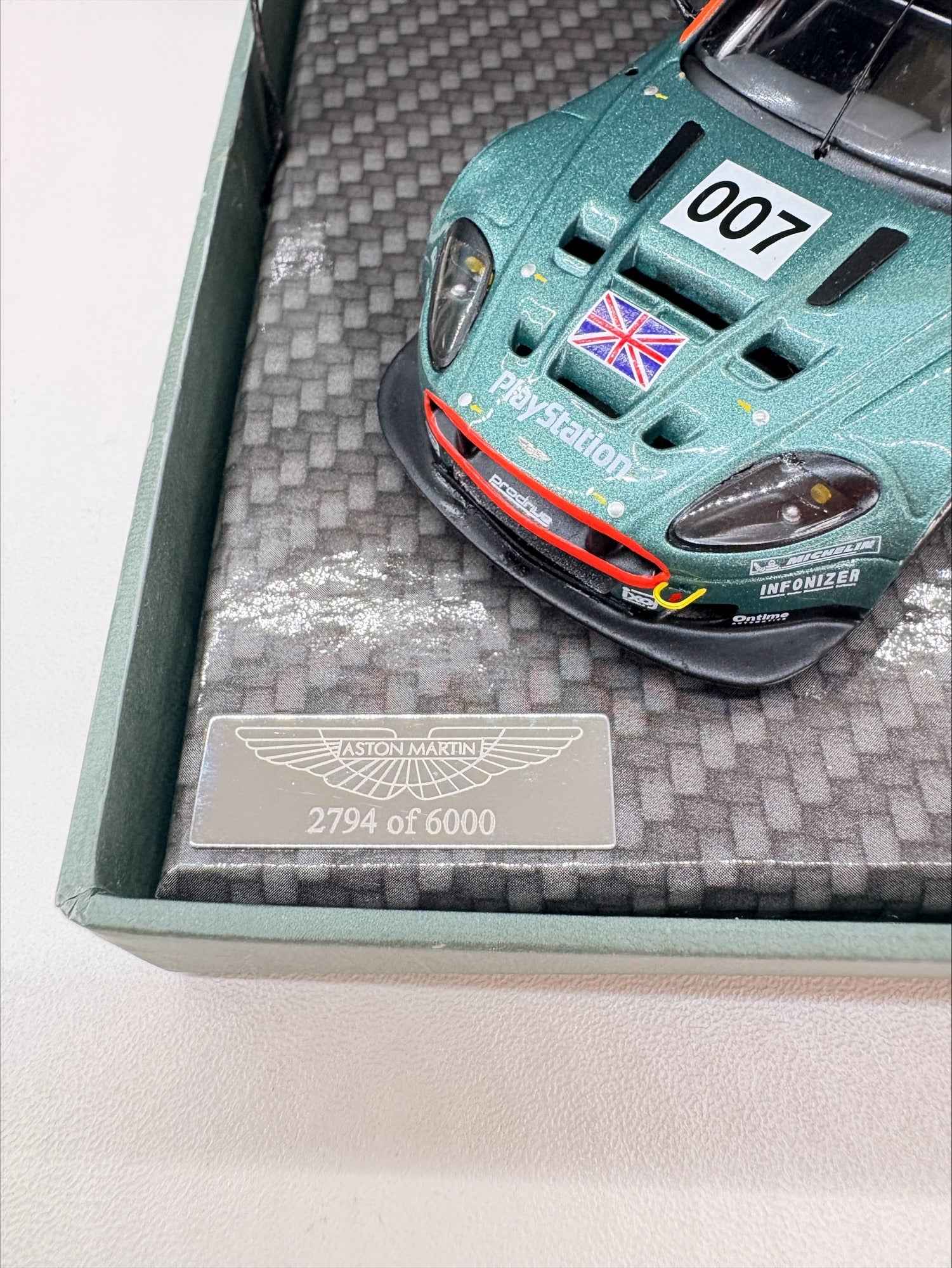 Aston Martin Racing Limited Edition Le Mans Racer – 1:43 Scale (2006)
