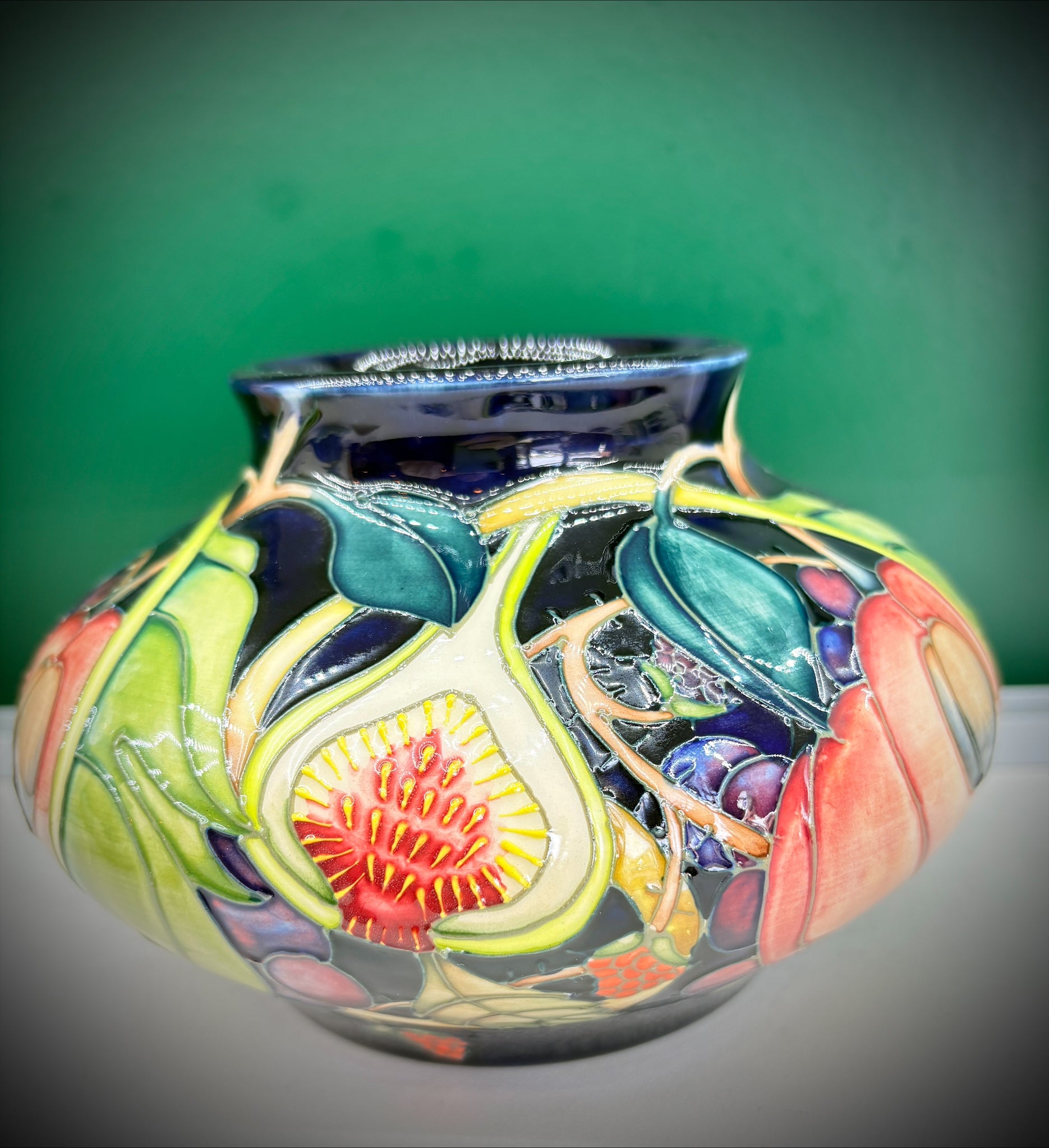 Moorcroft Queen’s Choice Wide Bowl – Emma Bossons FRSA, 2000