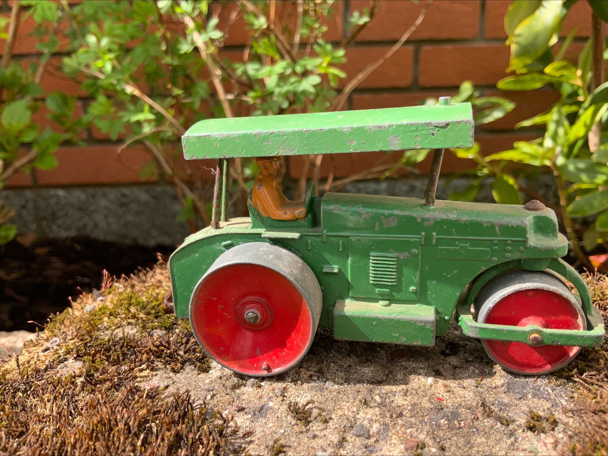 Dinky Meccano Aveling-Barford Road Roller – Vintage Diecast (10.5cm)