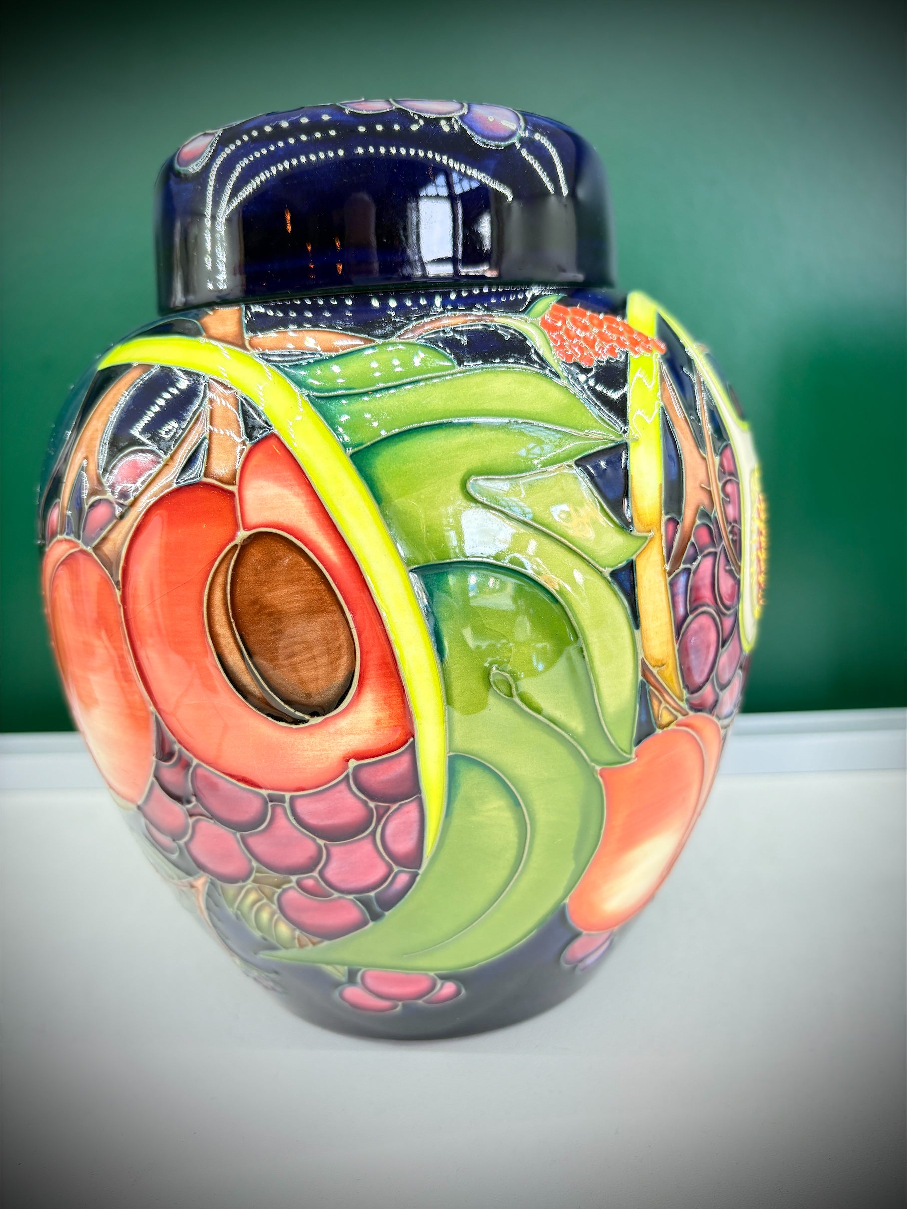 Moorcroft Queen’s Choice Ginger Jar – Emma Bossons FRSA, 2000