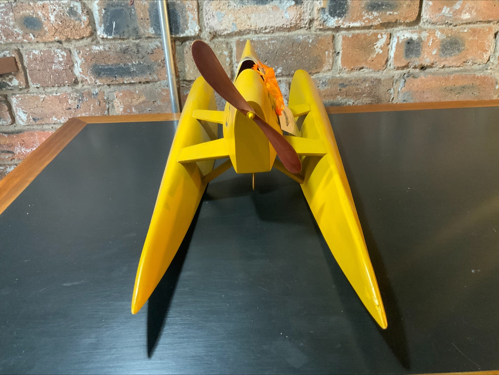 Macchi Castoldi 1920–30s Land-Speed Water Record Model – Hand-Built Wooden Vessel