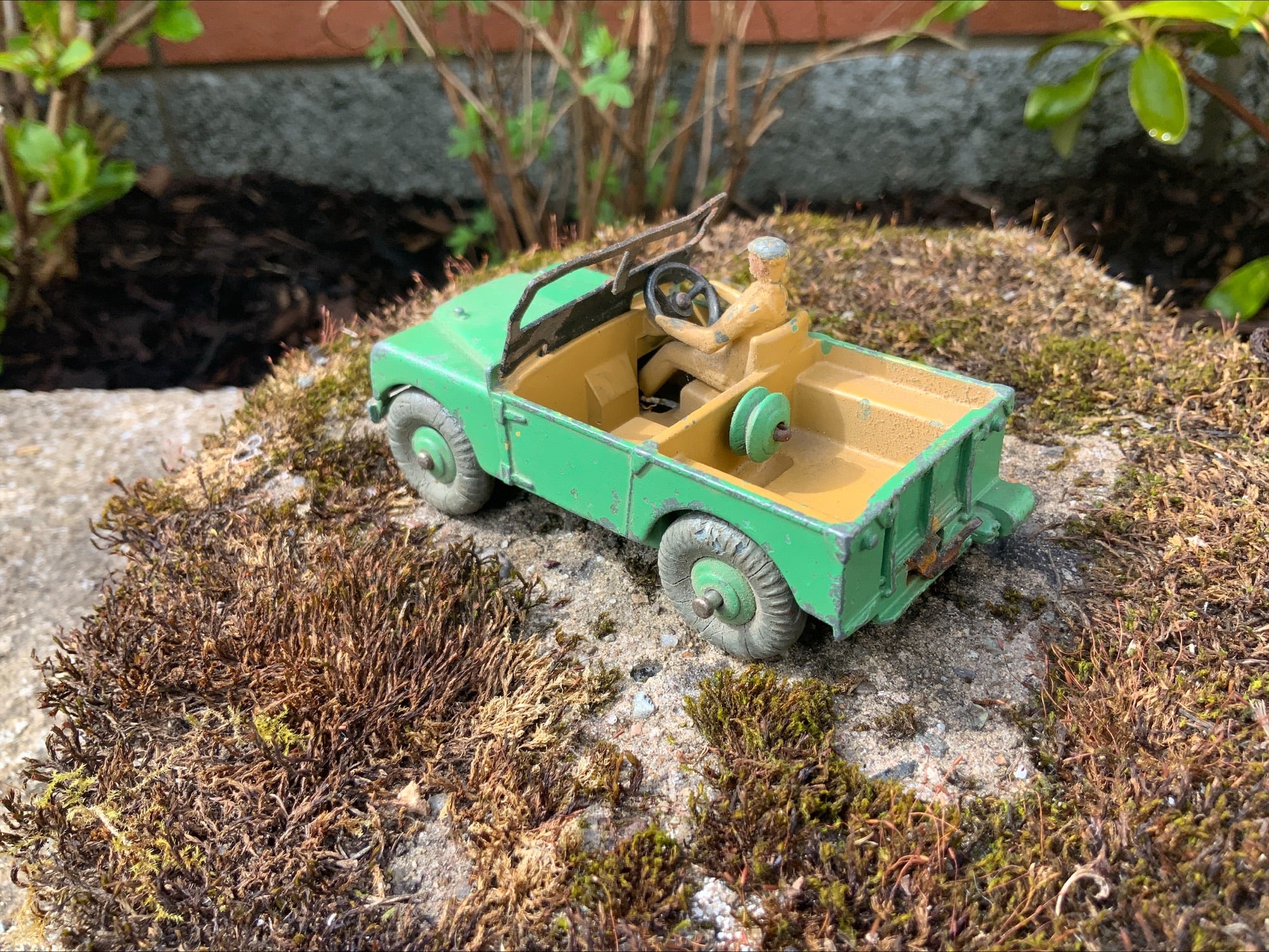 Dinky Meccano Land Rover 027d/340 (1954 Series) – Green with Tan Interior, 9cm